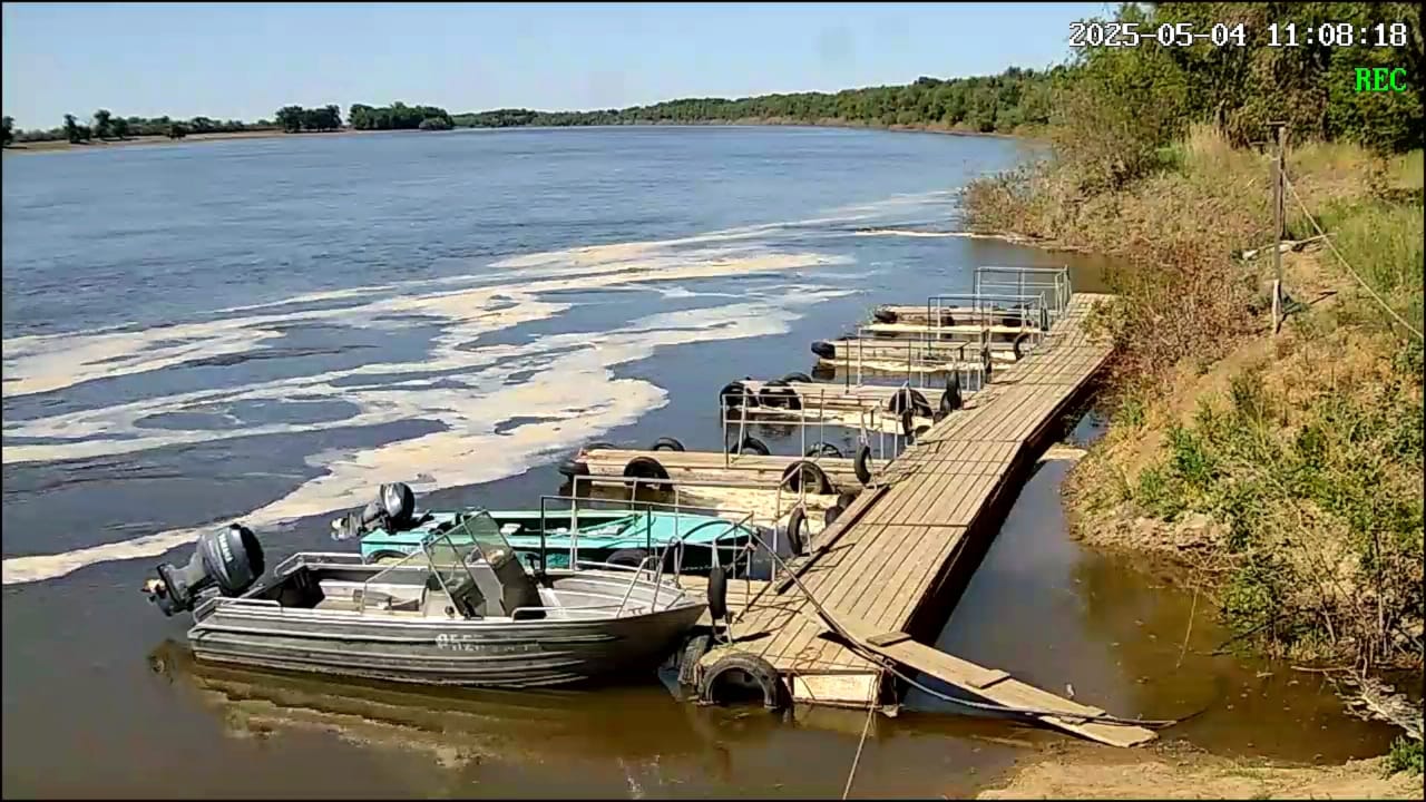 Вода прибывает Вода прибывает